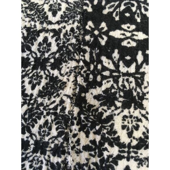 Speechless Size Large Black & White Sundress With Zipper In The Back - Picture 3 of 3